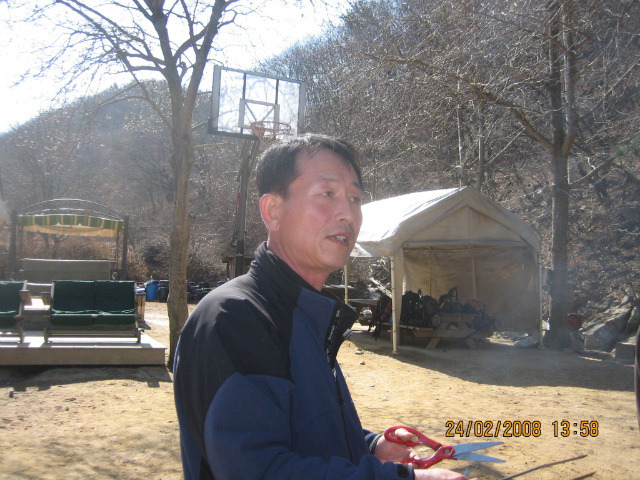 �̹����� Ŭ���ϸ� ������ ���� �� �ֽ��ϴ�.